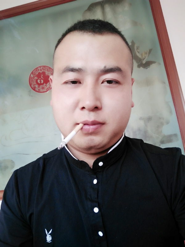 贰爺的第一张照片--昌吉中老年相亲网