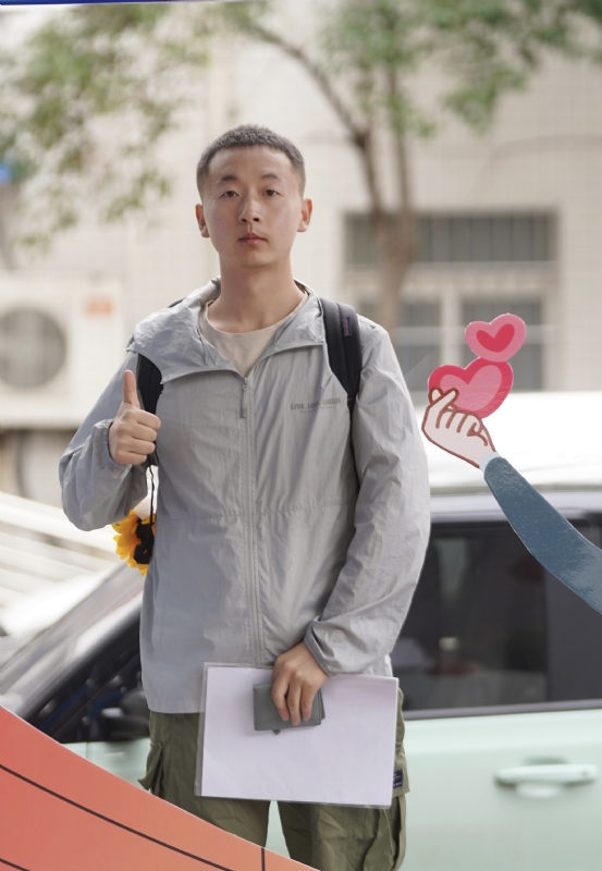 当下的第一张照片--昌吉中老年相亲网